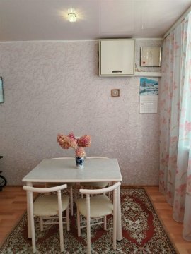 3-к квартира, 4/5 эт., 61м²