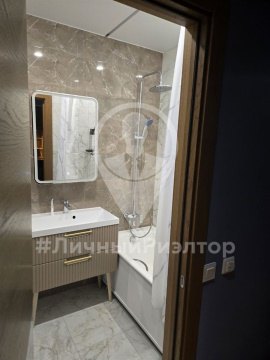 2-к квартира, 6/25 эт., 39м²