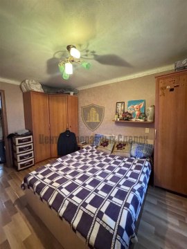 2-к квартира, 5/5 эт., 49м²